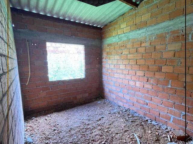 Casa para Venda em Abadiânia - 5