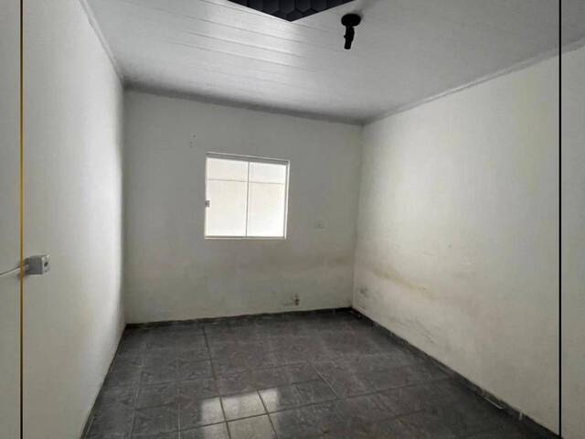 Casa para Venda em Abadiânia - 4