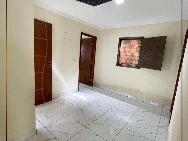 Casa para Locação em Abadiânia - 4