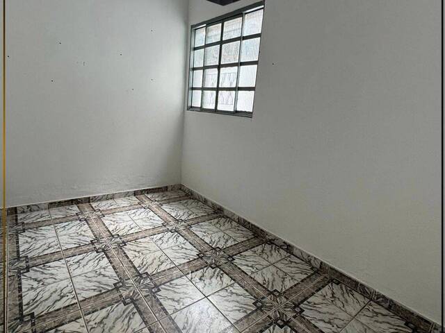 Casa para Locação em Abadiânia - 4