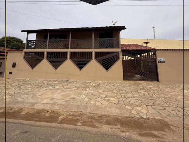 #1124 - Casa para Venda em Abadiânia - GO