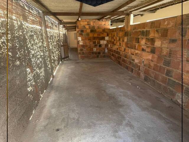 #2109 - Casa para Locação em Abadiânia - GO - 3